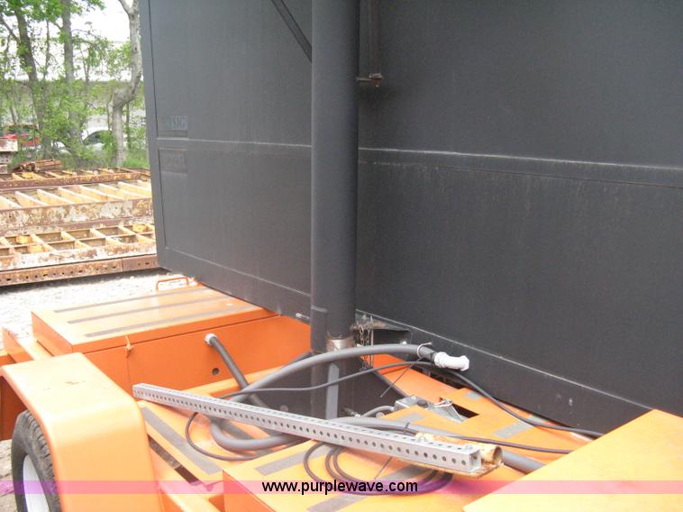 image for item A6295 2004 AMSIG CMS-T331 portable message board