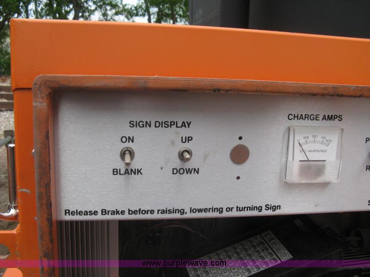 image for item A6295 2004 AMSIG CMS-T331 portable message board