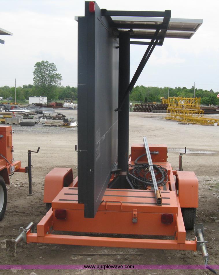 image for item A6296 2004 AMSIG CMS-T331 portable message board