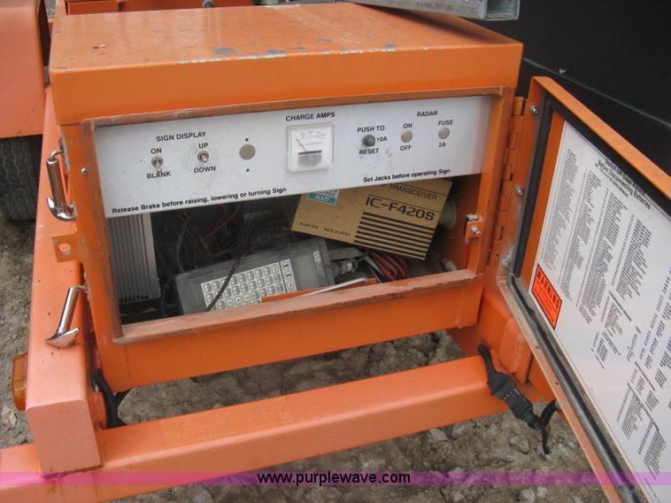 image for item A6296 2004 AMSIG CMS-T331 portable message board