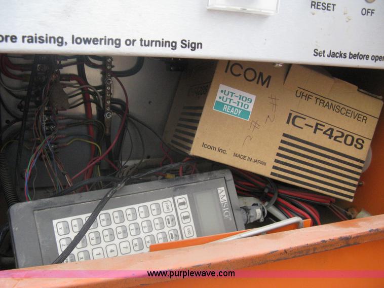 image for item A6296 2004 AMSIG CMS-T331 portable message board