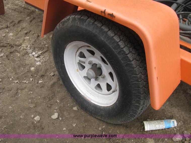 image for item A6296 2004 AMSIG CMS-T331 portable message board