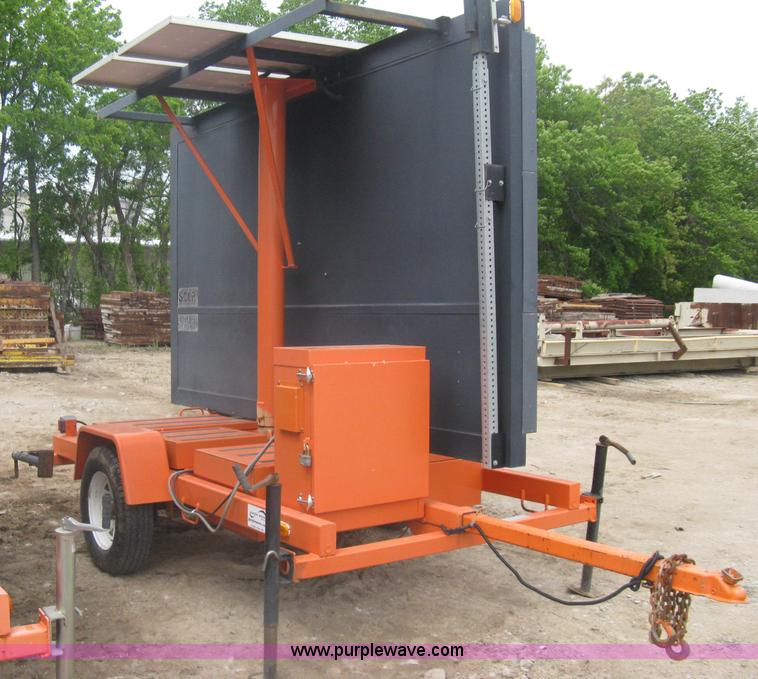 image for item A6297 2003 AMSIG CMS-T331 portable message board