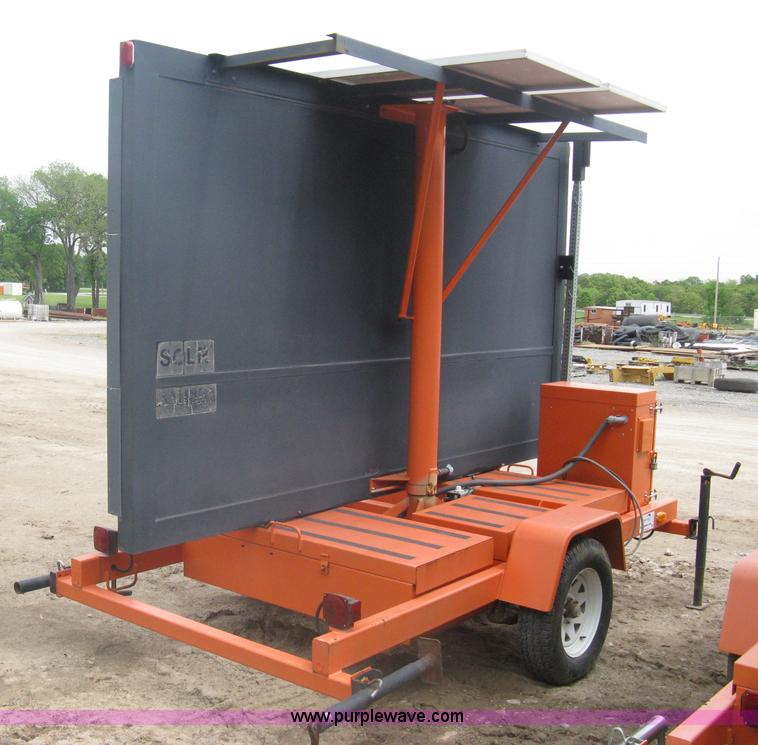 image for item A6297 2003 AMSIG CMS-T331 portable message board