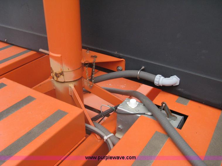 image for item A6297 2003 AMSIG CMS-T331 portable message board