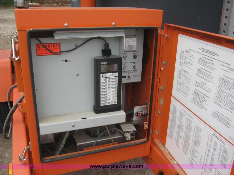 image for item A6297 2003 AMSIG CMS-T331 portable message board