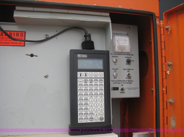 image for item A6297 2003 AMSIG CMS-T331 portable message board