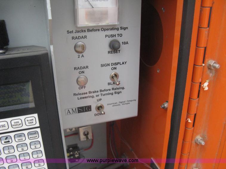 image for item A6297 2003 AMSIG CMS-T331 portable message board