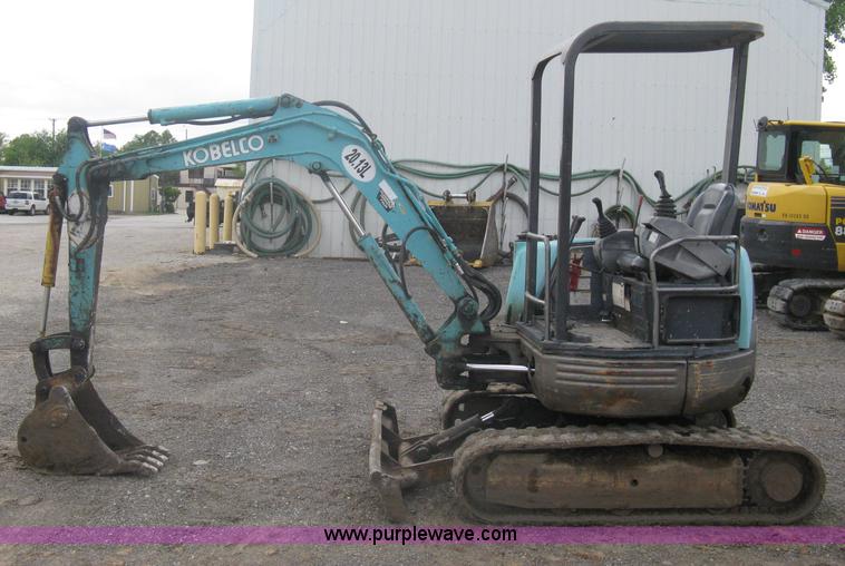 image for item A6299 Kobelco 25SR excavator