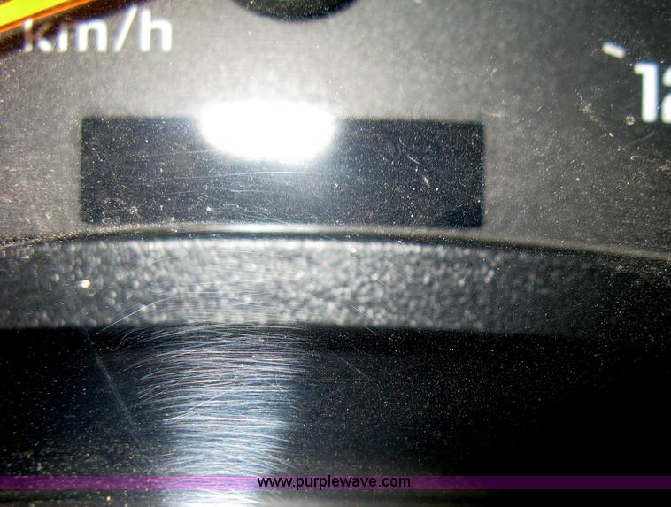 image for item A6304 2005 Chevrolet Silverado C3500 extended cab pickup truck