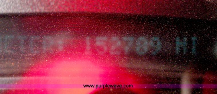 image for item A6304 2005 Chevrolet Silverado C3500 extended cab pickup truck