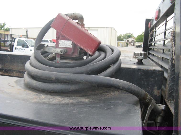 image for item A6304 2005 Chevrolet Silverado C3500 extended cab pickup truck