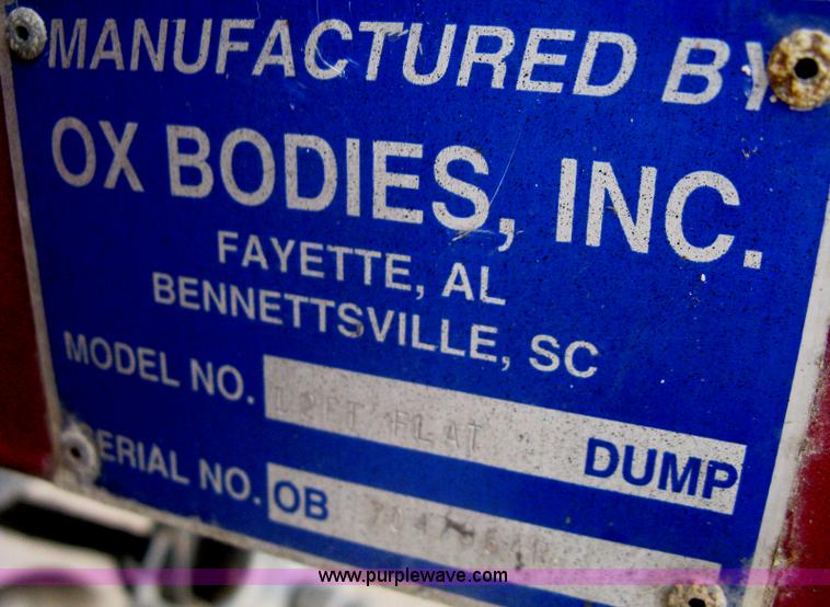 image for item A6307 1991 Ford F700 flatbed dump truck