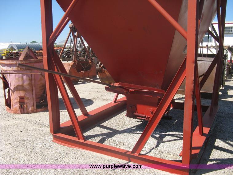 image for item A6314 Gravity flow material hopper