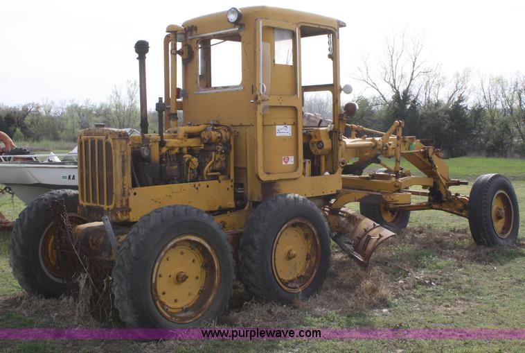 image for item A6776 Caterpillar 212 motor grader