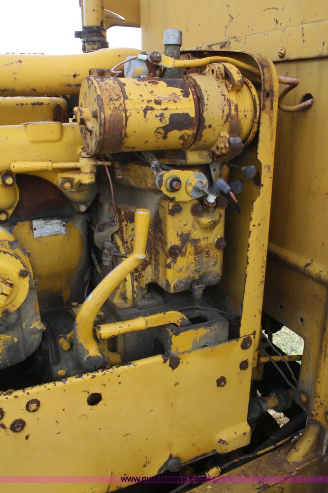 image for item A6776 Caterpillar 212 motor grader