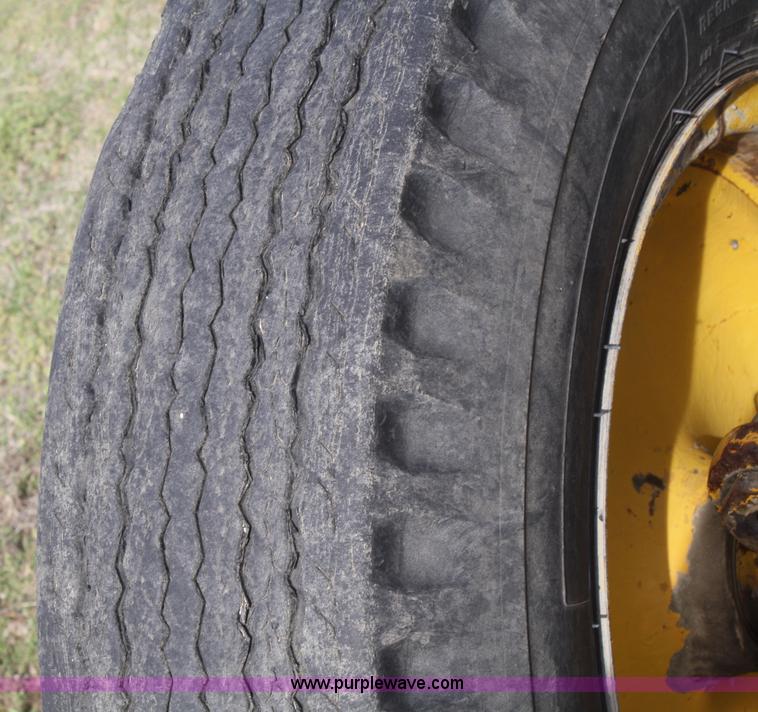 image for item A6776 Caterpillar 212 motor grader