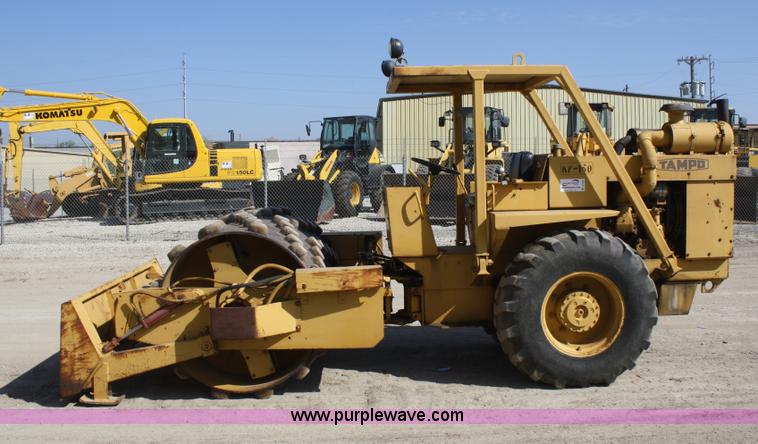 image for item A6786 Tampo RP16D vibratory compactor