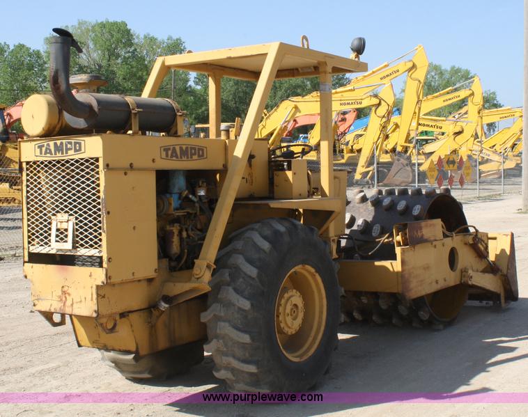 image for item A6786 Tampo RP16D vibratory compactor