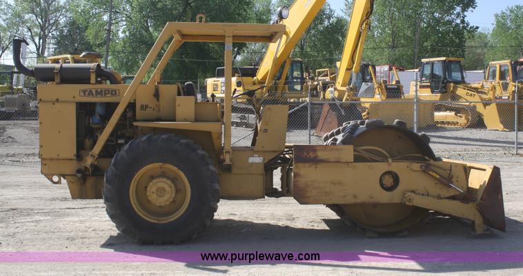 image for item A6786 Tampo RP16D vibratory compactor