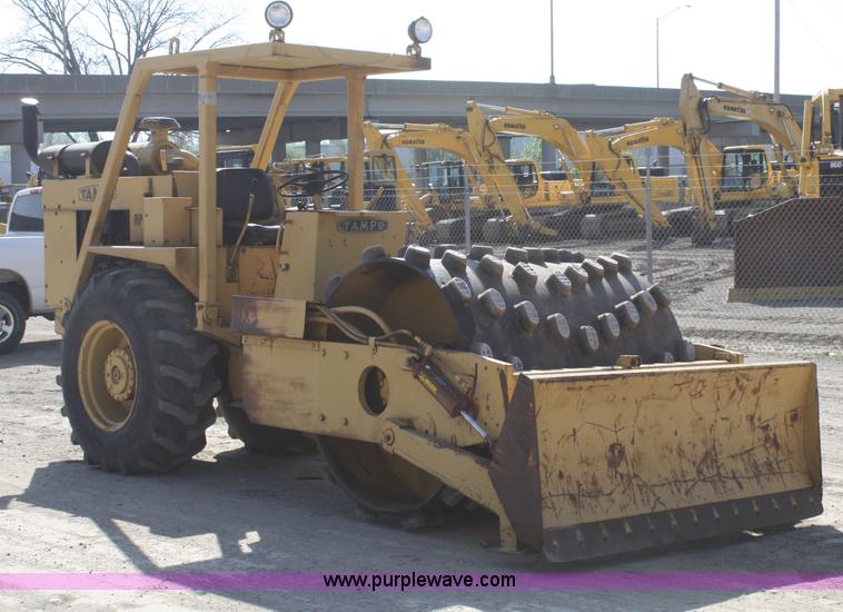 image for item A6786 Tampo RP16D vibratory compactor