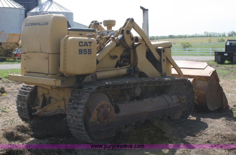 image for item A6947 1961 Caterpillar 955H track loader