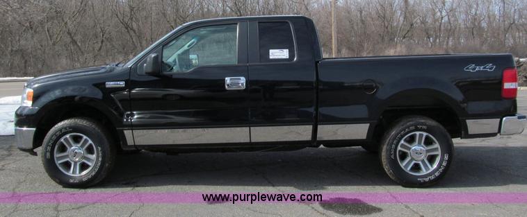 image for item A7509 2007 Ford F150 XLT SuperCab pickup truck
