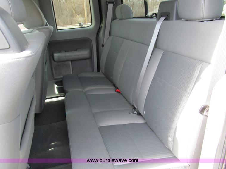 image for item A7509 2007 Ford F150 XLT SuperCab pickup truck