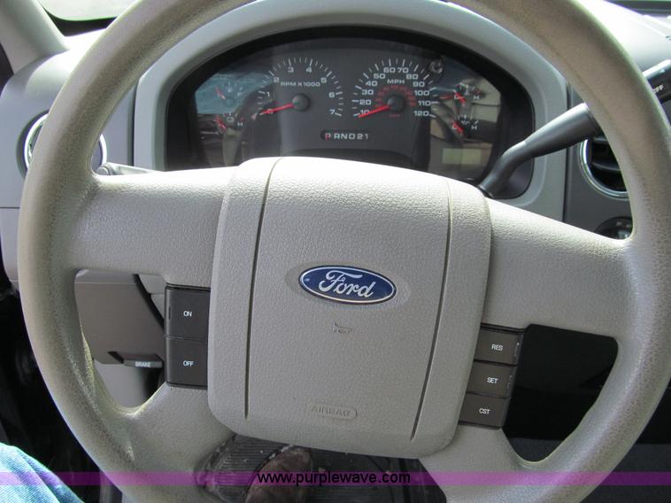 image for item A7509 2007 Ford F150 XLT SuperCab pickup truck