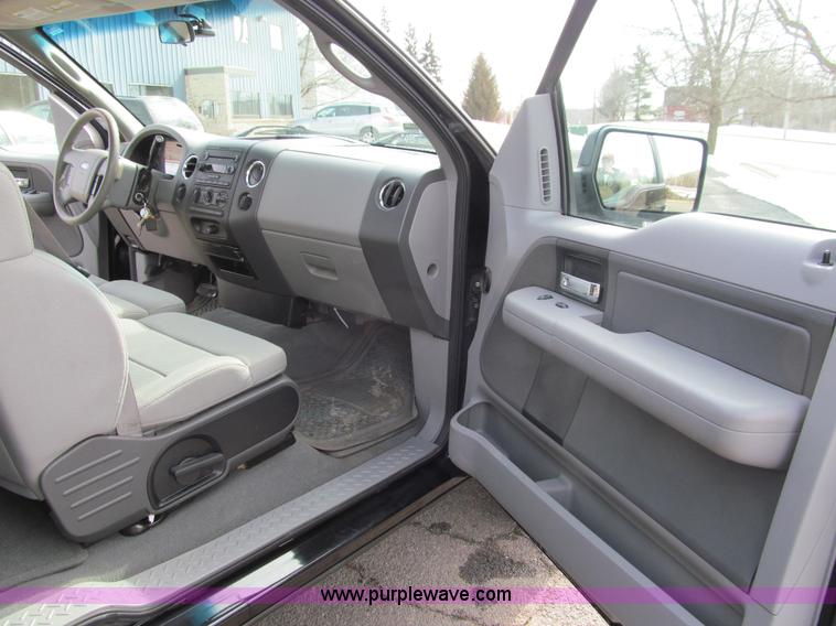 image for item A7509 2007 Ford F150 XLT SuperCab pickup truck