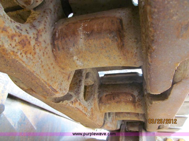 image for item A7510 1976 Caterpillar D6C tractor