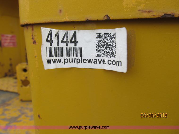 image for item A7510 1976 Caterpillar D6C tractor