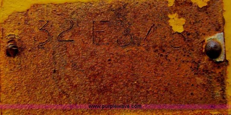 image for item A7510 1976 Caterpillar D6C tractor