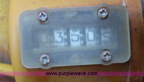 image for item A7510 1976 Caterpillar D6C tractor