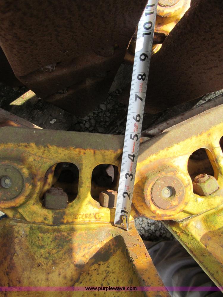 image for item A8213 Set of John Deere 850C dozer tracks