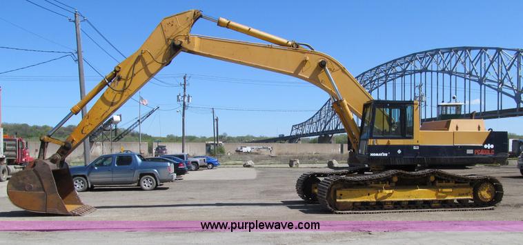 image for item A8249 Komatsu PC400LC-3 excavator