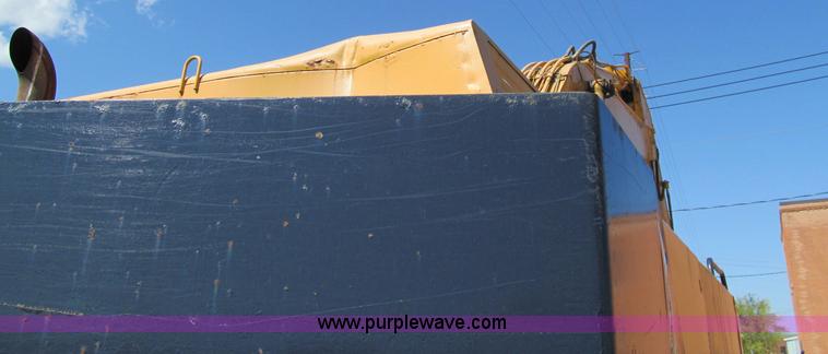 image for item A8249 Komatsu PC400LC-3 excavator