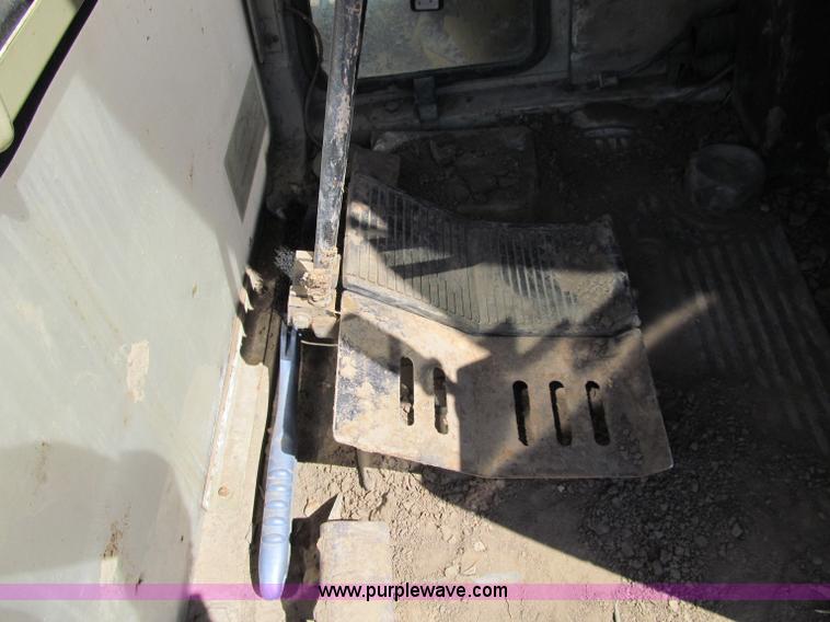 image for item A8249 Komatsu PC400LC-3 excavator