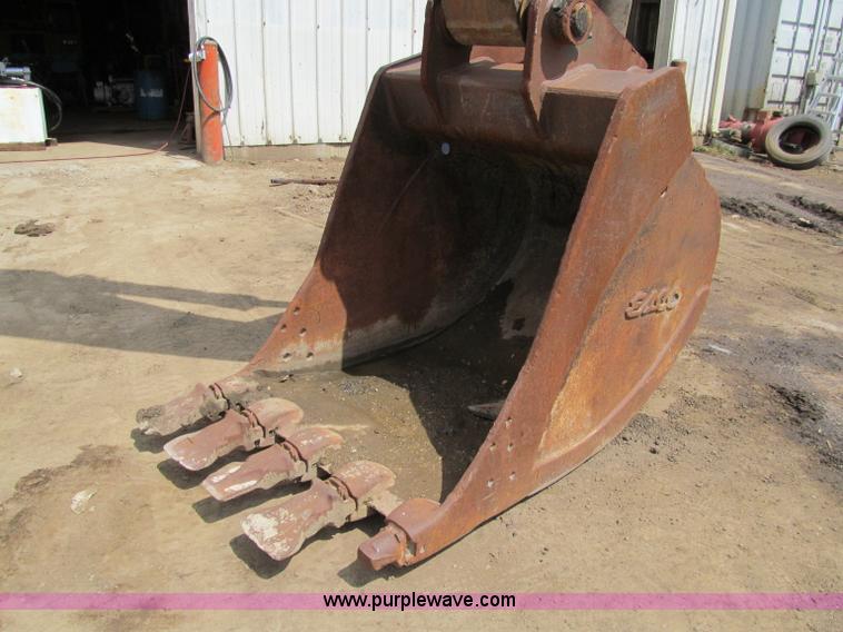 image for item A8249 Komatsu PC400LC-3 excavator