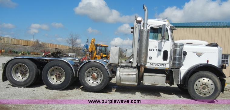 image for item B1178 1985 Peterbilt 359 semi truck