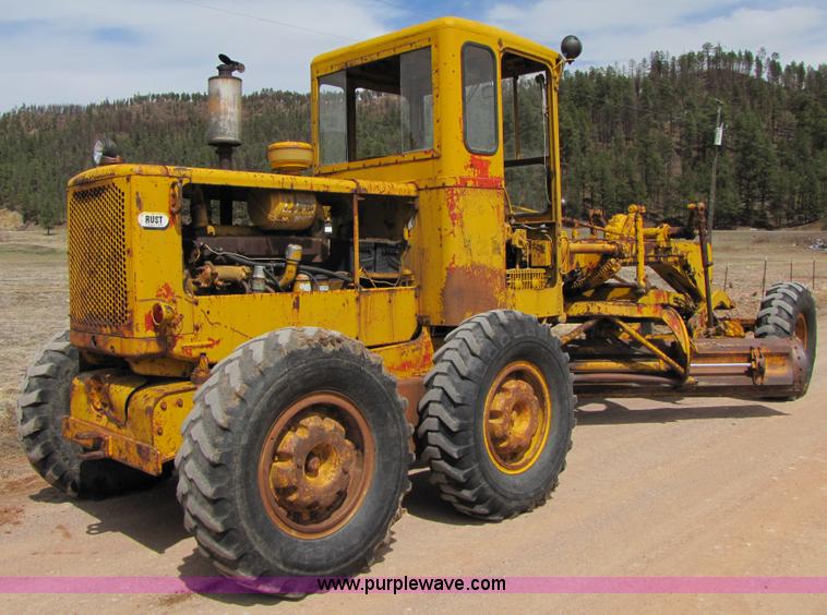 image for item B2276 1964 Caterpillar 12E motor grader