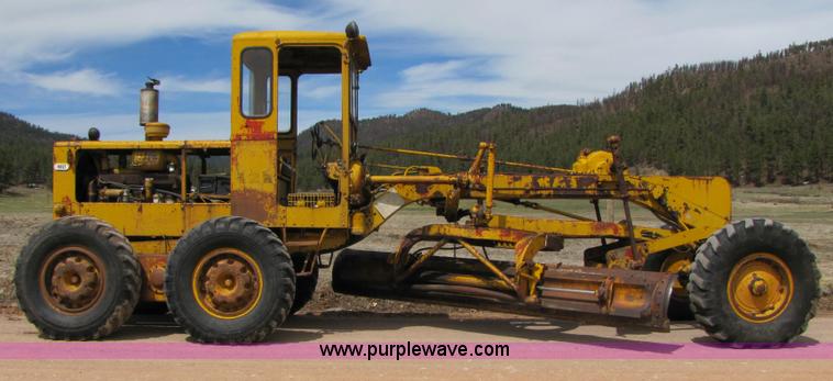 image for item B2276 1964 Caterpillar 12E motor grader