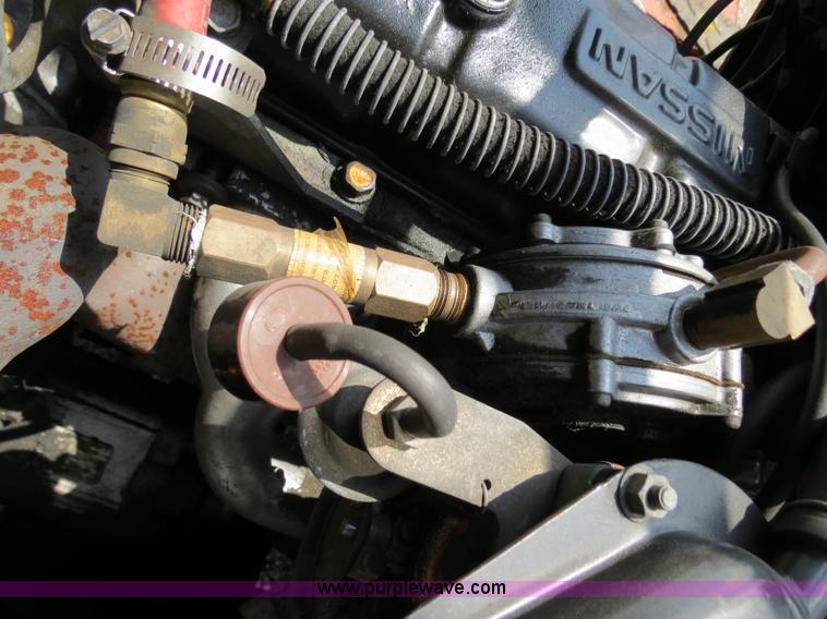 image for item B2282 Nissan Optimum 40 forklift