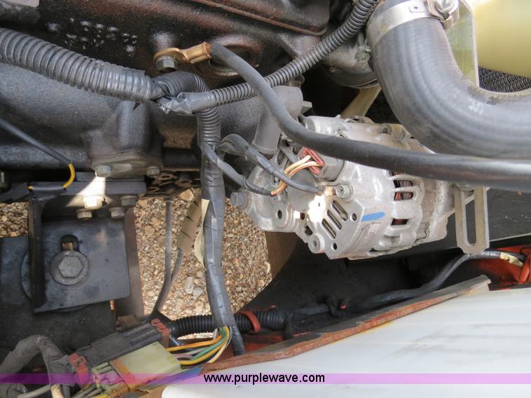 image for item B2282 Nissan Optimum 40 forklift