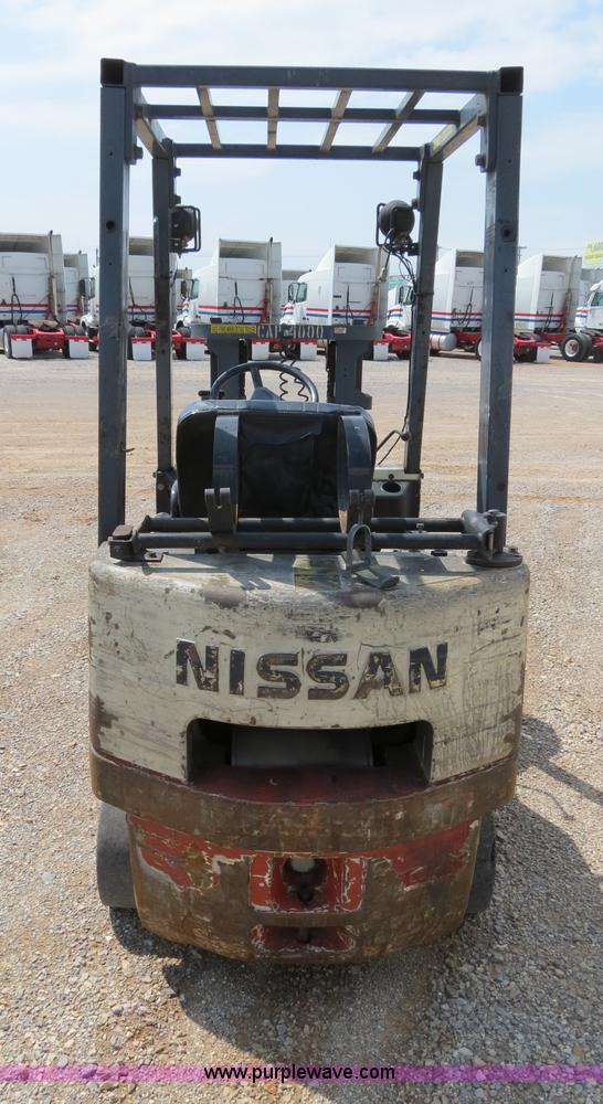 image for item B2283 Nissan Optimum 40 forklift
