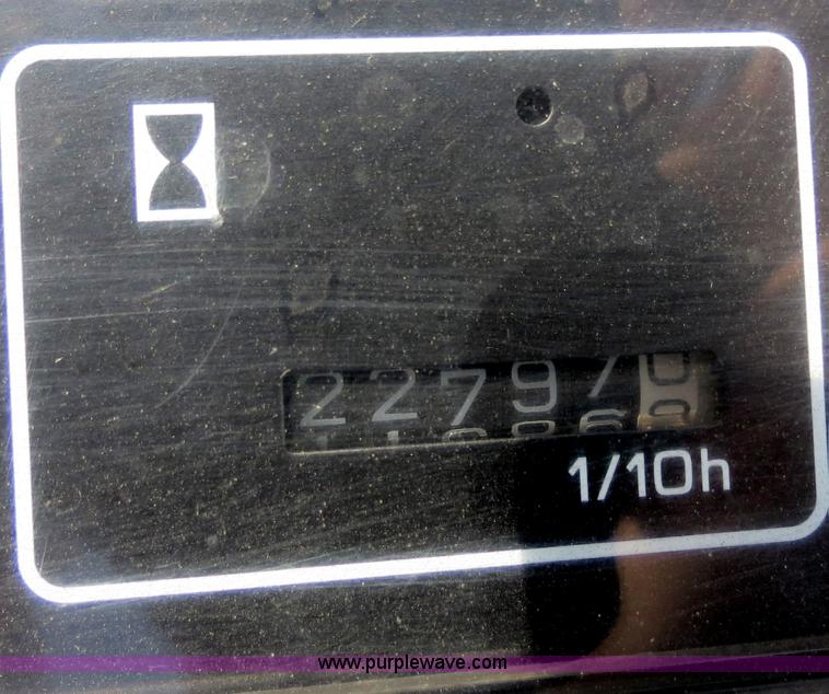 image for item B2283 Nissan Optimum 40 forklift