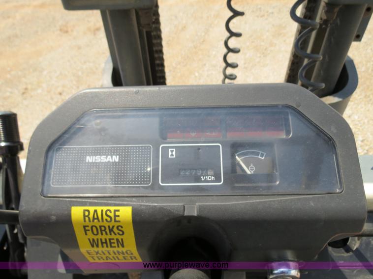 image for item B2283 Nissan Optimum 40 forklift