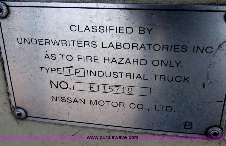 image for item B2283 Nissan Optimum 40 forklift