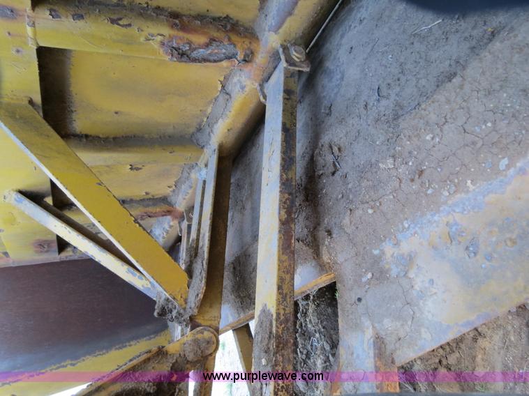 image for item B2309 Hancock 9E4H pull type paddle scraper