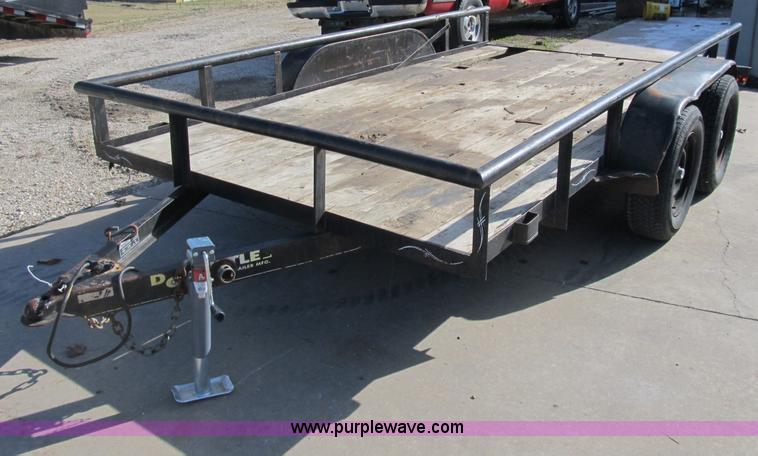 image for item B2635 2000 DoLittle 12' utility trailer